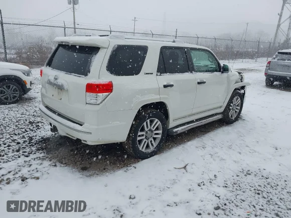 ✅ 2010 Toyota 4Runner SR5 • VIN: JTEBU5JRXA5032400 • Lot: 44115044. Wystawiony na IAAI z przebiegiem 181 561 mil. Bezpłatny archiwum sprzedaży aukcyjnych z USA i szczegółowy raport historii pojazdu na DreamBid. Zdjęcie 4.