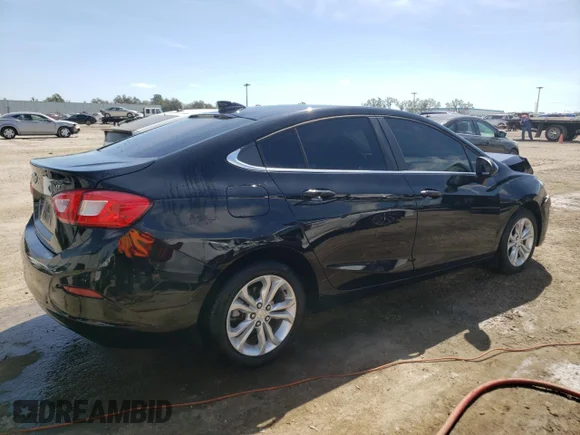 ✅ 2019 Chevrolet Cruze LT • VIN: 1G1BE5SM3K7144345 • Лот: 42145503. Опубликован ранее на Copart с пробегом 89 144 миль. Бесплатный доступ к архиву аукционных продаж из США и подробный отчёт об истории автомобиля на DreamBid. Изображение 3.