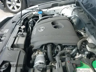 ✅ 2017 Mazda CX-5 Grand Touring • VIN: JM3KFBDL0H0210818 • Lot: 43203471. Wystawiony na IAAI z przebiegiem 104 966 mil. Bezpłatny archiwum sprzedaży aukcyjnych z USA i szczegółowy raport historii pojazdu na DreamBid. Zdjęcie 19.