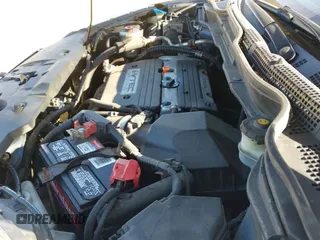 ✅ 2008 Honda CR-V LX • VIN: JHLRE38358C003580 • Lot: 43614228. Wystawiony na IAAI z przebiegiem 236 805 mil. Bezpłatny archiwum sprzedaży aukcyjnych z USA i szczegółowy raport historii pojazdu na DreamBid. Zdjęcie 12.