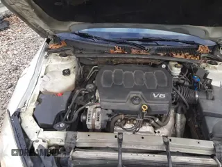 ✅ 2010 Buick Lucerne CX-2 • VIN: 1G4HB5EM9AU112887 • Lot: 85656844. Listed on Copart with 160,077 mi. Free auction sales archive from the USA and detailed vehicle history report at DreamBid. Image 13.