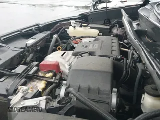 ✅ 2018 Toyota RAV4 XLE • VIN: 2T3WFREV2JW487913 • Лот: 43544505. Опубликован ранее на IAAI с пробегом 104 272 миль. Бесплатный доступ к архиву аукционных продаж из США и подробный отчёт об истории автомобиля на DreamBid. Изображение 19.