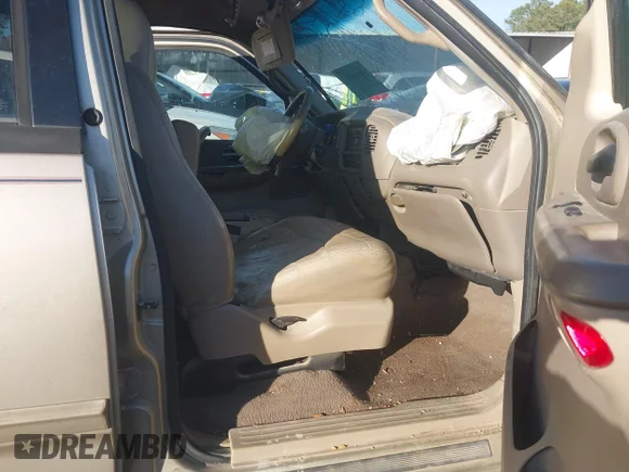 ✅ 2001 Ford F-150 XLT • VIN: 1FTRW08L21KE09496 • Lot: 44160456. Wystawiony na IAAI z przebiegiem Nie podano. Bezpłatny archiwum sprzedaży aukcyjnych z USA i szczegółowy raport historii pojazdu na DreamBid. Zdjęcie 5.
