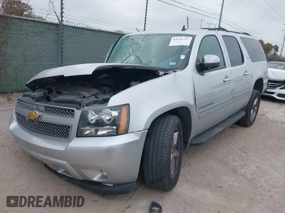 ✅ 2014 Chevrolet Suburban LTZ • VIN: 1GNSCKE00ER246285 • Лот: 43712737. Опубликован ранее на IAAI с пробегом 152 073 миль. Бесплатный доступ к архиву аукционных продаж из США и подробный отчёт об истории автомобиля на DreamBid. Изображение 2.