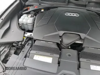 ✅ 2020 Audi Q8 Premium Plus • VIN: WA1BVAF10LD000667 • Лот: 43176355. Опубликован ранее на Copart с пробегом 71 253 миль. Бесплатный доступ к архиву аукционных продаж из США и подробный отчёт об истории автомобиля на DreamBid. Изображение 14.