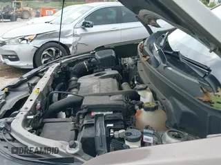 ✅ 2018 Chevrolet Equinox LT • VIN: 3GNAXJEV9JL102547 • Lot: 43444337. Listed on IAAI with 110,066 mi. Free auction sales archive from the USA and detailed vehicle history report at DreamBid. Image 19.