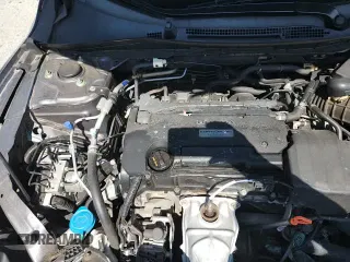 ✅ 2017 Honda Accord LX • VIN: 1HGCR2F38HA263280 • Lot: 81245095. Listed on Copart with 137,843 mi. Free auction sales archive from the USA and detailed vehicle history report at DreamBid. Image 15.