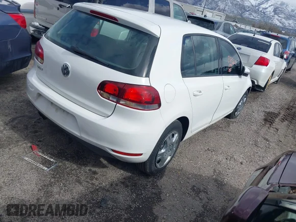 ✅ 2010 Volkswagen Golf • VIN: WVWDB7AJ6AW406990 • Lot: 41811499. Wystawiony na IAAI z przebiegiem 152 692 mil. Bezpłatny archiwum sprzedaży aukcyjnych z USA i szczegółowy raport historii pojazdu na DreamBid. Zdjęcie 4.