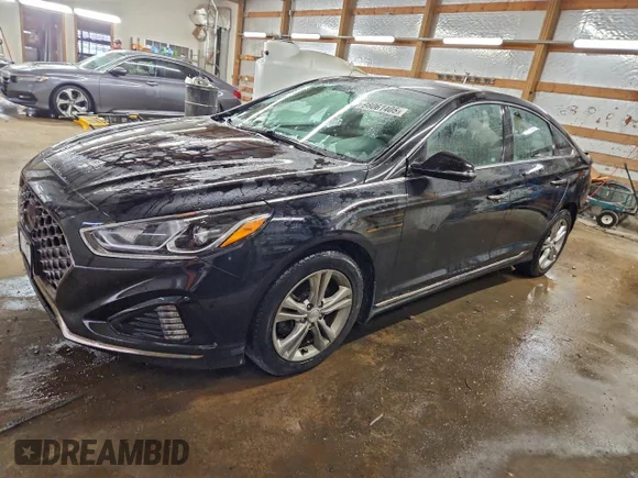 ✅ 2018 Hyundai Sonata Sport • VIN: 5NPE34AF4JH679380 • Лот: 98061405. Опубліковано раніше на Copart з пробігом 94 291 миль. Безкоштовний доступ до архіву аукціонних продажів зі США та докладний звіт про історію автомобіля на DreamBid. Зображення 1.