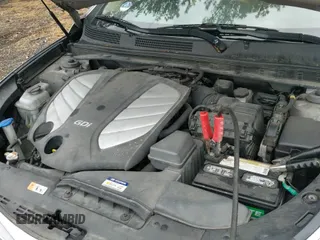 ✅ 2012 Hyundai Azera • VIN: KMHFG4JGXCA122190 • Лот: 43611007. Опубликован ранее на IAAI с пробегом 118 025 миль. Бесплатный доступ к архиву аукционных продаж из США и подробный отчёт об истории автомобиля на DreamBid. Изображение 13.