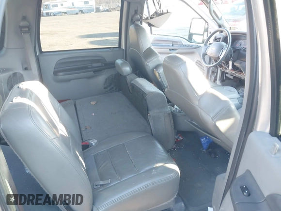 ✅ 2004 Ford Excursion Special Serv • VIN: 1FMSU41P14EA58719 • Лот: 41717978. Опубліковано раніше на IAAI з пробігом 240 051 миль. Безкоштовний доступ до архіву аукціонних продажів зі США та докладний звіт про історію автомобіля на DreamBid. Зображення 8.