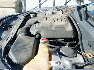 ✅ 2013 Chrysler 300 • VIN: 2C3CCAAG1DH572268 • Lot: 43696932. Listed on IAAI with 159,866 mi. Free auction sales archive from the USA and detailed vehicle history report at DreamBid. Image 13.