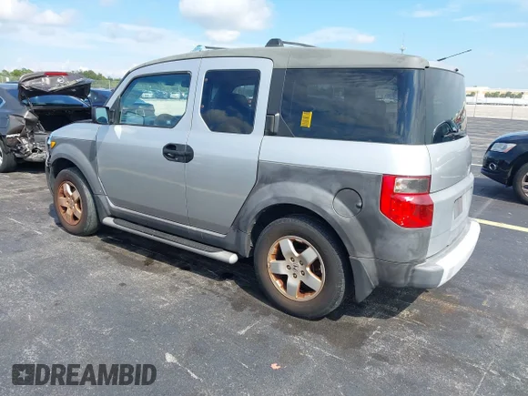 ✅ 2003 Honda Element EX • VIN: 5J6YH18513L010065 • Лот: 43161118. Опубліковано раніше на IAAI з пробігом 179 369 миль. Безкоштовний доступ до архіву аукціонних продажів зі США та докладний звіт про історію автомобіля на DreamBid. Зображення 3.