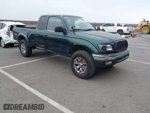 ✅ 2001 Toyota Tacoma • VIN: 5TEWN72N21Z751325 • Лот: 44979487. Опубліковано раніше на IAAI з пробігом 230 079 миль. Безкоштовний доступ до архіву аукціонних продажів зі США та докладний звіт про історію автомобіля на DreamBid. Зображення 1.