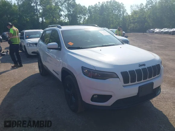 ✅ 2020 Jeep Cherokee Altitude • VIN: 1C4PJMLB9LD529394 • Lot: 45114985. Wystawiony na IAAI z przebiegiem 68 256 mil. Bezpłatny archiwum sprzedaży aukcyjnych z USA i szczegółowy raport historii pojazdu na DreamBid. Zdjęcie 1.