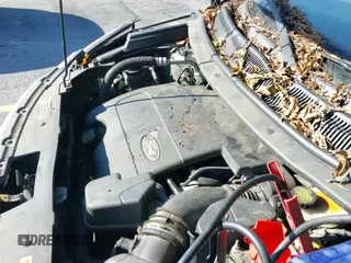 ✅ 2014 Ford Explorer XLT • VIN: 1FM5K7D82EGA06109 • Lot: 43749054. Listed on IAAI with 278,953 mi. Free auction sales archive from the USA and detailed vehicle history report at DreamBid. Image 19.