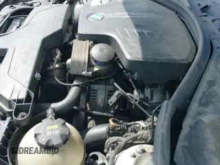 ✅ 2015 BMW 3 Series 328i • VIN: WBA3C1C56FK121966 • Lot: 43086335. Wystawiony na IAAI z przebiegiem 81 333 mil. Bezpłatny archiwum sprzedaży aukcyjnych z USA i szczegółowy raport historii pojazdu na DreamBid. Zdjęcie 19.