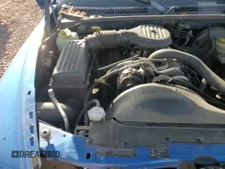 ✅ 1998 Dodge Dakota SLT • VIN: 1B7GL22X5WS631528 • Lot: 84926904. Wystawiony na Copart z przebiegiem 213 907 mil. Bezpłatny archiwum sprzedaży aukcyjnych z USA i szczegółowy raport historii pojazdu na DreamBid. Zdjęcie 13.