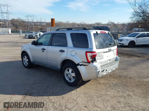 ✅ 2011 Ford Escape XLT • VIN: 1FMCU9D78BKB69747 • Lot: 44127087. Listed on IAAI with 155,532 mi. Free auction sales archive from the USA and detailed vehicle history report at DreamBid. Image 3.