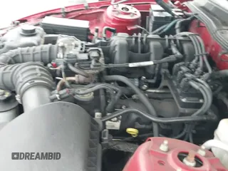 ✅ 2008 Ford Mustang Deluxe • VIN: 1ZVHT80N885108401 • Lot: 43030557. Wystawiony na IAAI z przebiegiem 95 376 mil. Bezpłatny archiwum sprzedaży aukcyjnych z USA i szczegółowy raport historii pojazdu na DreamBid. Zdjęcie 13.