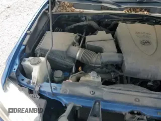 ✅ 2018 Toyota Tacoma SR5 • VIN: 5TFAZ5CN7JX065614 • Лот: 84872725. Опубликован ранее на Copart с пробегом 127 334 миль. Бесплатный доступ к архиву аукционных продаж из США и подробный отчёт об истории автомобиля на DreamBid. Изображение 15.