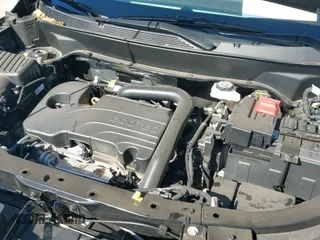 ✅ 2025 Chevrolet Equinox FWD LT • VIN: 3GNAXHEG4SL126590 • Lot: 42601529. Wystawiony na IAAI z przebiegiem 4 391 mil. Bezpłatny archiwum sprzedaży aukcyjnych z USA i szczegółowy raport historii pojazdu na DreamBid. Zdjęcie 18.