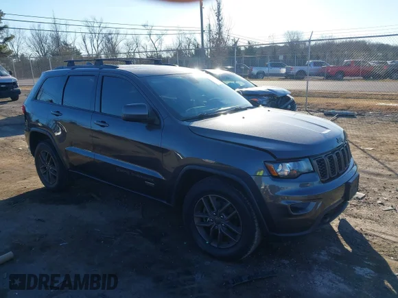 ✅ 2017 Jeep Grand Cherokee Altitude • VIN: 1C4RJFAG5HC662587 • Lot: 44050687. Wystawiony na IAAI z przebiegiem 122 273 mil. Bezpłatny archiwum sprzedaży aukcyjnych z USA i szczegółowy raport historii pojazdu na DreamBid. Zdjęcie 1.