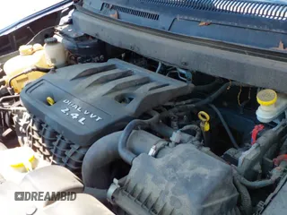 ✅ 2015 Dodge Journey Crossroad • VIN: 3C4PDCGB9FT605240 • Lot: 42634122. Listed on IAAI with 166,548 mi. Free auction sales archive from the USA and detailed vehicle history report at DreamBid. Image 19.