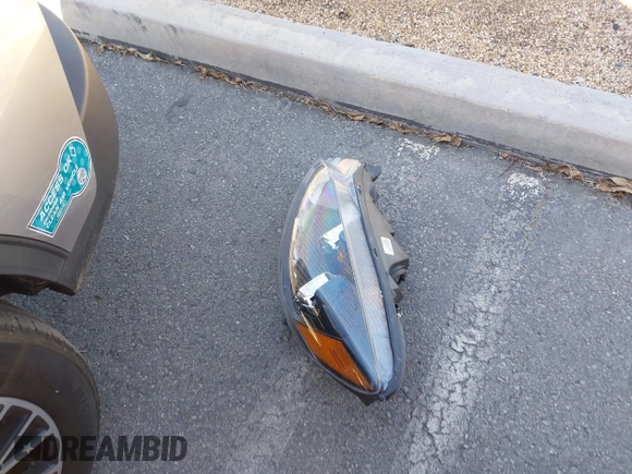 ✅ 2022 Ford Escape SEL Plug-In Hybrid • VIN: 1FMCU0KZ4NUB95027 • Lot: 44336985. Wystawiony na IAAI z przebiegiem 36 877 mil. Bezpłatny archiwum sprzedaży aukcyjnych z USA i szczegółowy raport historii pojazdu na DreamBid. Zdjęcie 12.