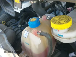 ✅ 2023 Ram ProMaster Cargo • VIN: 3C6LRVDGXPE575917 • Lot: 43541011. Wystawiony na IAAI z przebiegiem 55 526 mil. Bezpłatny archiwum sprzedaży aukcyjnych z USA i szczegółowy raport historii pojazdu na DreamBid. Zdjęcie 23.