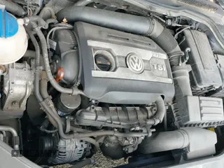 ✅ 2013 Volkswagen CC R-Line • VIN: WVWBN7AN9DE504102 • Lot: 42662293. Wystawiony na IAAI z przebiegiem 225 305 mil. Bezpłatny archiwum sprzedaży aukcyjnych z USA i szczegółowy raport historii pojazdu na DreamBid. Zdjęcie 15.