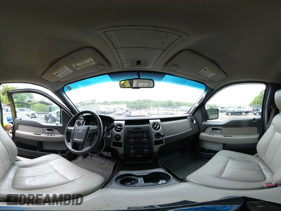 ✅ 2009 Ford F-150 XL • VIN: 1FTRW14809FA41671 • Lot: 45102703. Wystawiony na IAAI z przebiegiem 198 179 mil. Bezpłatny archiwum sprzedaży aukcyjnych z USA i szczegółowy raport historii pojazdu na DreamBid. Zdjęcie 21.