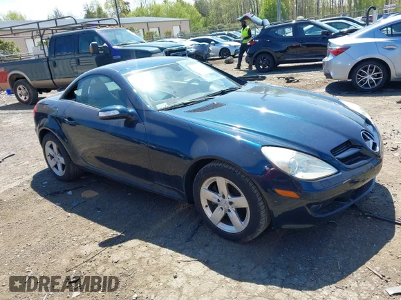 ✅ 2007 Mercedes-Benz SLK 280 • VIN: WDBWK54F97F160299 • Lot: 44758851. Wystawiony na IAAI z przebiegiem 109 738 mil. Bezpłatny archiwum sprzedaży aukcyjnych z USA i szczegółowy raport historii pojazdu na DreamBid. Zdjęcie 1.