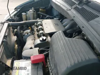 ✅ 2000 Toyota Sienna CE • VIN: 4T3ZF19C4YU297077 • Lot: 42884056. Listed on IAAI with 253,286 mi. Free auction sales archive from the USA and detailed vehicle history report at DreamBid. Image 12.