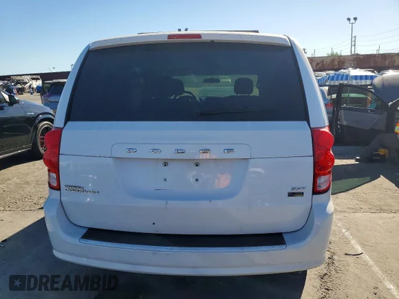 ✅ 2015 Dodge Grand Caravan SXT • VIN: 2C4RDGCG9FR556674 • Лот: 73202015. Опубліковано раніше на Copart з пробігом 116 213 миль. Безкоштовний доступ до архіву аукціонних продажів зі США та докладний звіт про історію автомобіля на DreamBid. Зображення 6.