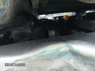 ✅ 2009 Chevrolet Silverado 1500 LT • VIN: 1GCEK29079Z253811 • Lot: 41670484. Wystawiony na IAAI z przebiegiem Nie podano. Bezpłatny archiwum sprzedaży aukcyjnych z USA i szczegółowy raport historii pojazdu na DreamBid. Zdjęcie 19.