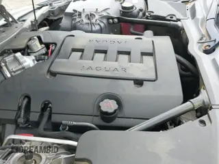 ✅ 2009 Jaguar XK • VIN: SAJWA43B495B29309 • Lot: 42125075. Wystawiony na IAAI z przebiegiem 118 979 mil. Bezpłatny archiwum sprzedaży aukcyjnych z USA i szczegółowy raport historii pojazdu na DreamBid. Zdjęcie 20.