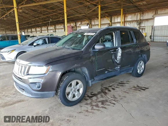 ✅ 2016 Jeep Compass Latitude • VIN: 1C4NJCEB1GD620664 • Lot: 98011615. Wystawiony na Copart z przebiegiem 167 679 mil. Bezpłatny archiwum sprzedaży aukcyjnych z USA i szczegółowy raport historii pojazdu na DreamBid. Zdjęcie 1.