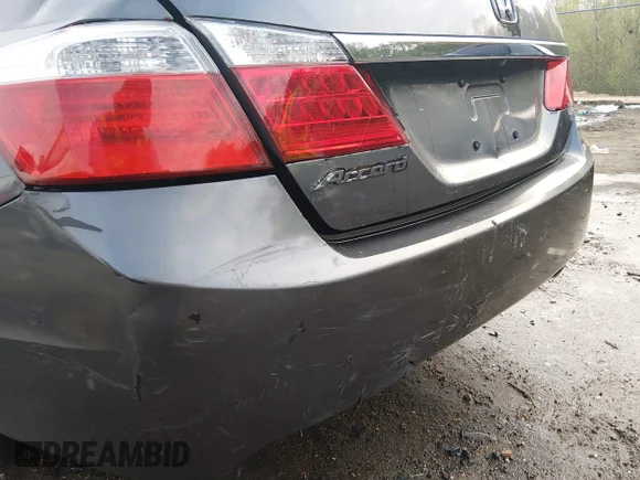 ✅ 2014 Honda Accord LX • VIN: 1HGCR2F30EA128483 • Lot: 44673007. Wystawiony na IAAI z przebiegiem 202 283 mil. Bezpłatny archiwum sprzedaży aukcyjnych z USA i szczegółowy raport historii pojazdu na DreamBid. Zdjęcie 6.