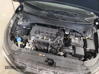 ✅ 2025 Hyundai Venue SEL • VIN: KMHRC8A36SU358247 • Lot: 43456575. Listed on Copart with 3,642 mi. Free auction sales archive from the USA and detailed vehicle history report at DreamBid. Image 14.