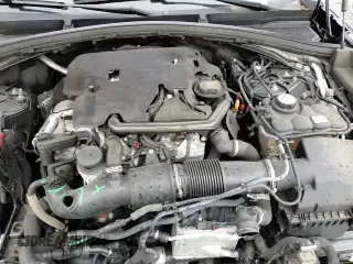 ✅ 2023 Land Rover Range Rover Velar R-Dynamic S • VIN: SALYT2EX7PA352730 • Lot: 62015305. Wystawiony na Copart z przebiegiem 41 627 mil. Bezpłatny archiwum sprzedaży aukcyjnych z USA i szczegółowy raport historii pojazdu na DreamBid. Zdjęcie 14.