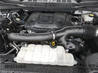 ✅ 2023 Ford F-150 Lariat • VIN: 1FTFW1E82PFC10006 • Lot: 94533955. Wystawiony na Copart z przebiegiem 42 285 mil. Bezpłatny archiwum sprzedaży aukcyjnych z USA i szczegółowy raport historii pojazdu na DreamBid. Zdjęcie 13.