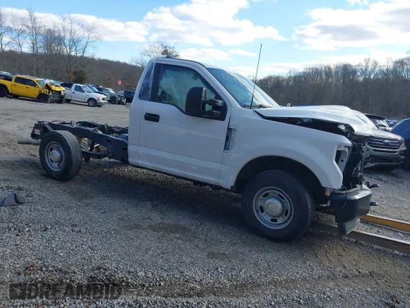 ✅ 2022 Ford F-250 XL • VIN: 1FTBF2A66NEC28259 • Lot: 42140700. Listed on IAAI with Not provided. Free auction sales archive from the USA and detailed vehicle history report at DreamBid. Image 1.