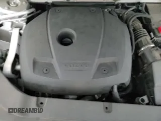 ✅ 2018 Volvo XC60 Inscription • VIN: LYVA22RL5JB082111 • Lot: 51134445. Listed on Copart with 100,494 mi. Free auction sales archive from the USA and detailed vehicle history report at DreamBid. Image 14.