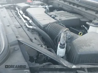 ✅ 2023 Chevrolet Silverado 1500 Custom Trail Boss • VIN: 3GCPDCEKXPG148290 • Lot: 42969215. Wystawiony na IAAI z przebiegiem 41 300 mil. Bezpłatny archiwum sprzedaży aukcyjnych z USA i szczegółowy raport historii pojazdu na DreamBid. Zdjęcie 20.