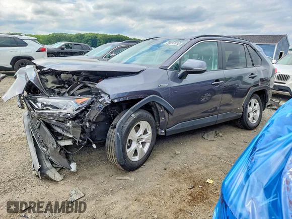 ✅ 2021 Toyota RAV4 Hybrid XLE • VIN: 4T3RWRFV6MU044020 • Lot: 58892816. Wystawiony na Copart z przebiegiem 43 435 mil. Bezpłatny archiwum sprzedaży aukcyjnych z USA i szczegółowy raport historii pojazdu na DreamBid. Zdjęcie 1.