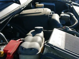 ✅ 2010 GMC Yukon • VIN: 1GKUKAE05AR183519 • Lot: 41527228. Listed on IAAI with 152,344 mi. Free auction sales archive from the USA and detailed vehicle history report at DreamBid. Image 19.