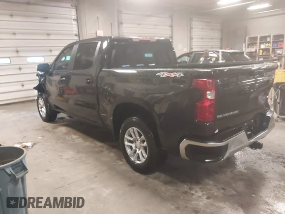 ✅ 2026 Chevrolet Silverado 1500 LT • VIN: 1GCPKKEK0TZ111744 • Lot: 44784393. Wystawiony na IAAI z przebiegiem 2 670 mil. Bezpłatny archiwum sprzedaży aukcyjnych z USA i szczegółowy raport historii pojazdu na DreamBid. Zdjęcie 3.