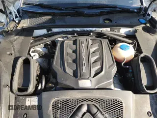 ✅ 2017 Porsche Macan S • VIN: WP1AB2A50HLB21690 • Lot: 84387255. Listed on Copart with 88,588 mi. Free auction sales archive from the USA and detailed vehicle history report at DreamBid. Image 16.