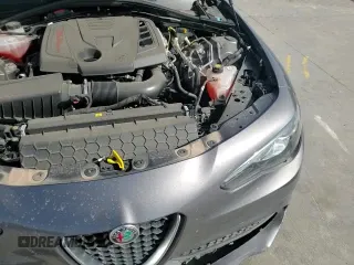 ✅ 2022 Alfa Romeo Giulia Veloce • VIN: ZARFAMBN5N7663737 • Lot: 49348295. Listed on Copart with 18,709 mi. Free auction sales archive from the USA and detailed vehicle history report at DreamBid. Image 13.